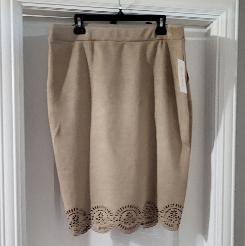 Elegant Tan Skirt with Lace Hem